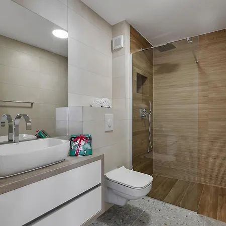 Luxury In Brela, Heated Pool Villa
